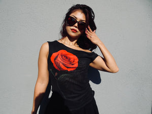 Open image in slideshow, One-Shoulder Rose Top
